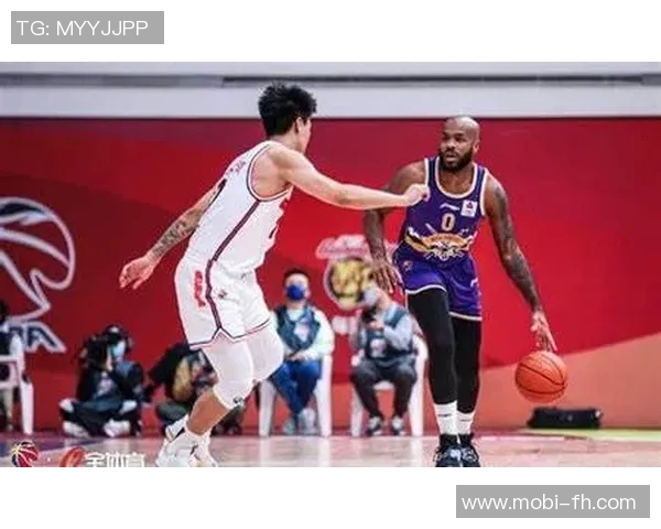 文班真不好对付武切维奇三分表现出色却内线失准贡献全面数据 文班真不好对付武切维奇三分表现出色却内线失准贡献全面数据